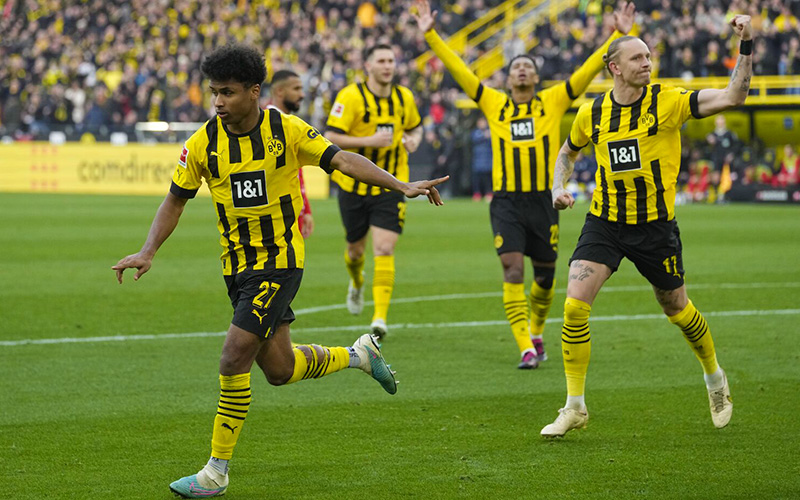 Áo câu lạc bộ Dortmund 2023-2024 sân nhà