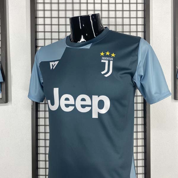 Mẫu logo áo đá bóng Juventus ấn tượng